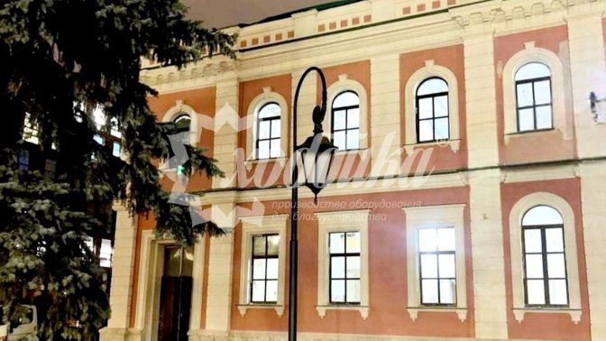 Яркий след ноября: радиусные скамейки, урны, контейнерные площадки для ТБО