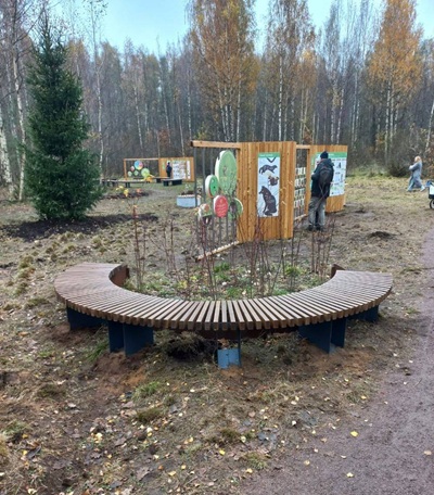 Бросаем вызов погоде: яркие элементы садово-парковой мебели - 2