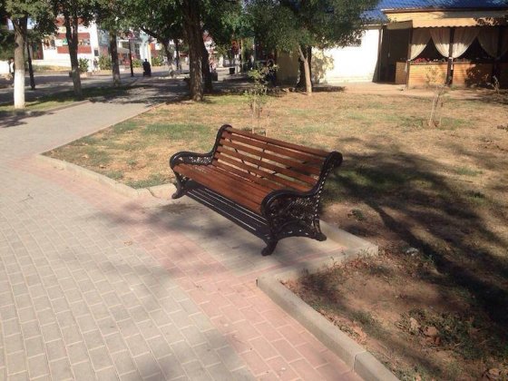 Скамейки от компании Хоббика теперь и в городе-курорте Саки, Крым - 4
