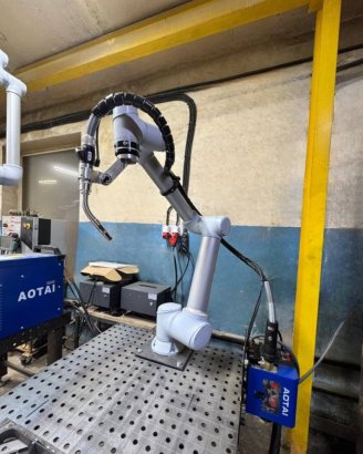 Робот-сварщик &mdash; настоящий железный мастер своего дела! - 1