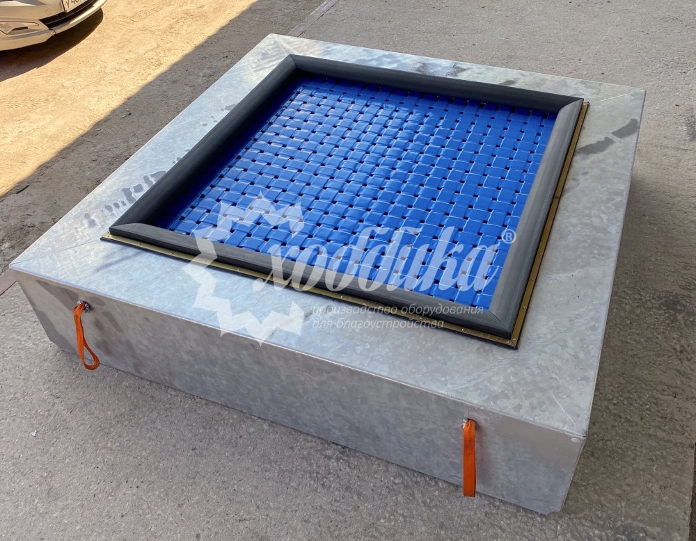 Батут с полотном из ремней с цветным покрытием «Mevik Plus PU S-1000» квадрат - 5