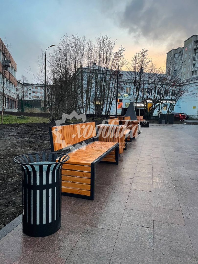 Яркий след ноября: радиусные скамейки, урны, контейнерные площадки для ТБО - 29