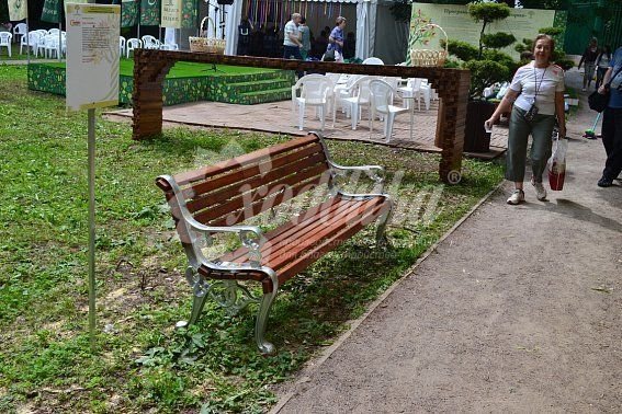 Наши скамейки на мероприятии «Сады и Люди»