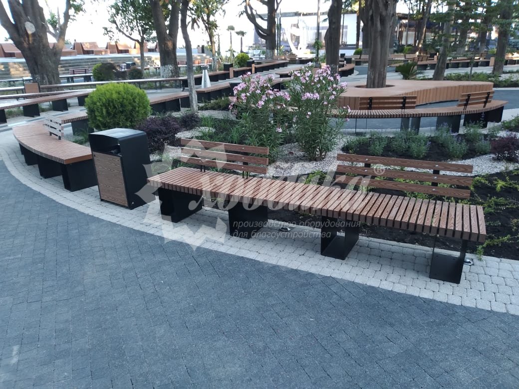 Парк «Ривьера» в Сочи: скамейка «Радиус» с композитом, лежаки и подиум - 23