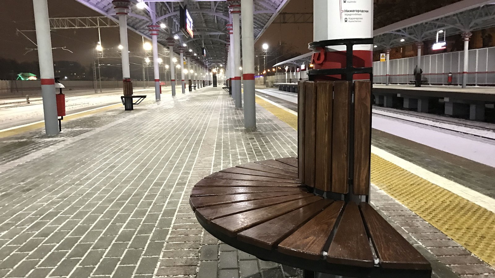 Уличная мебель для государственных компаний