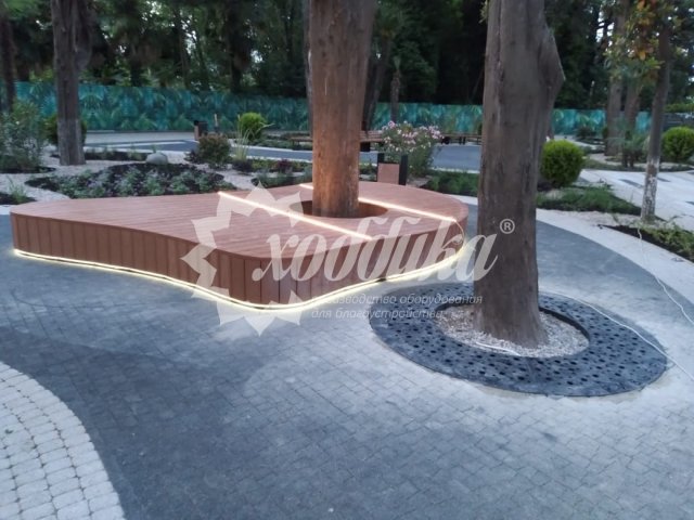 Парк «Ривьера» в Сочи: скамейка «Радиус» с композитом, лежаки и подиум - 7