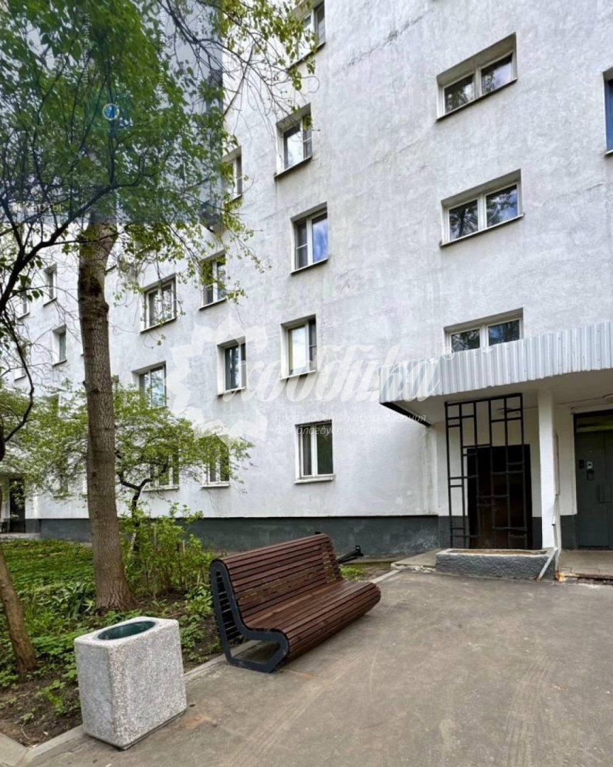 Весна 2025 в ритме производства: фонари, навесы, скамейки, качели - 18