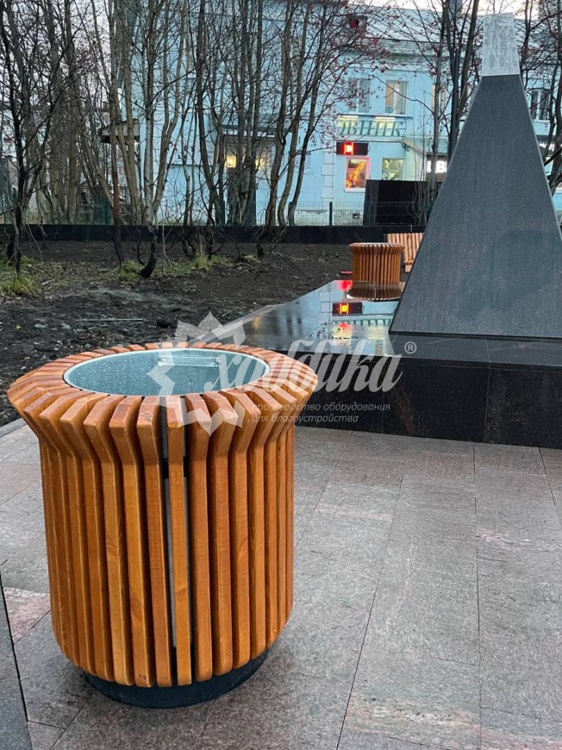 Яркий след ноября: радиусные скамейки, урны, контейнерные площадки для ТБО - 30