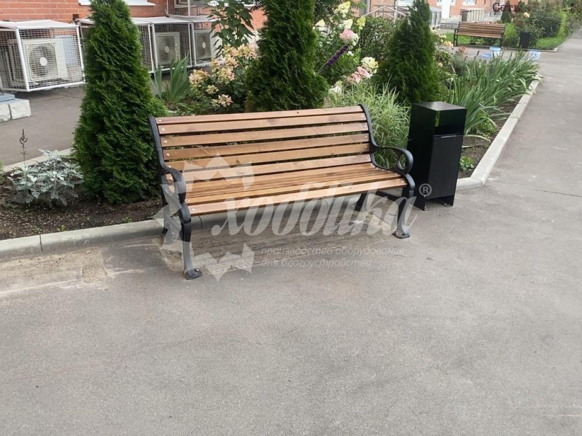 Фотогалерея августа: эстетика парковых скамеек и качелей - 29