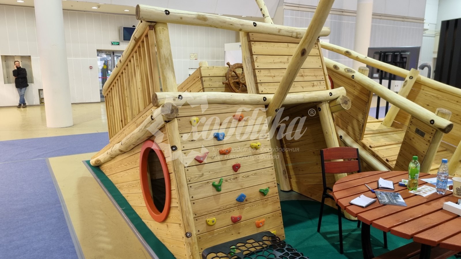 Умная городская мебель и детское игровое оборудование от Хоббики на выставке «RosBuild-2023» - 12