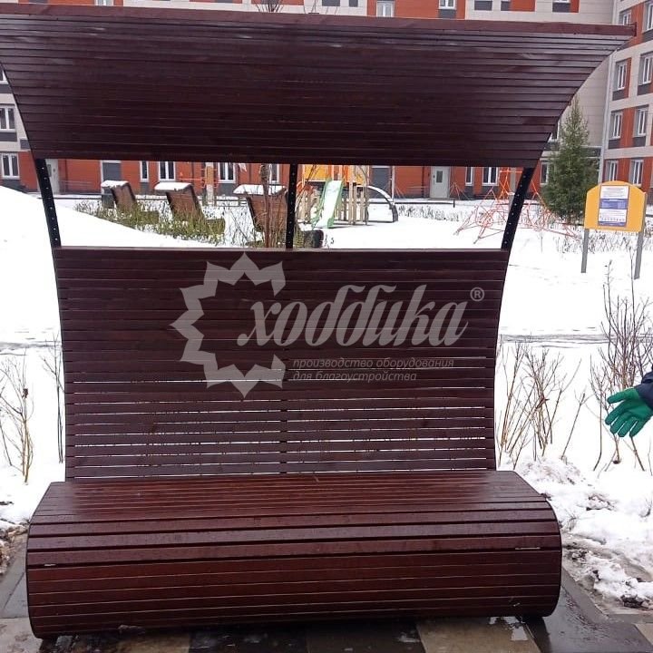 Скамейки вокруг дерева, дачные комплекты и многое другое на улицах Москвы и на загородных участках - 11