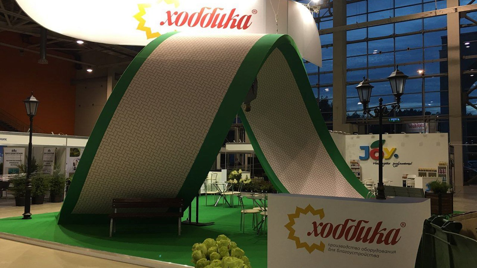 Уличная мебель для государственных компаний